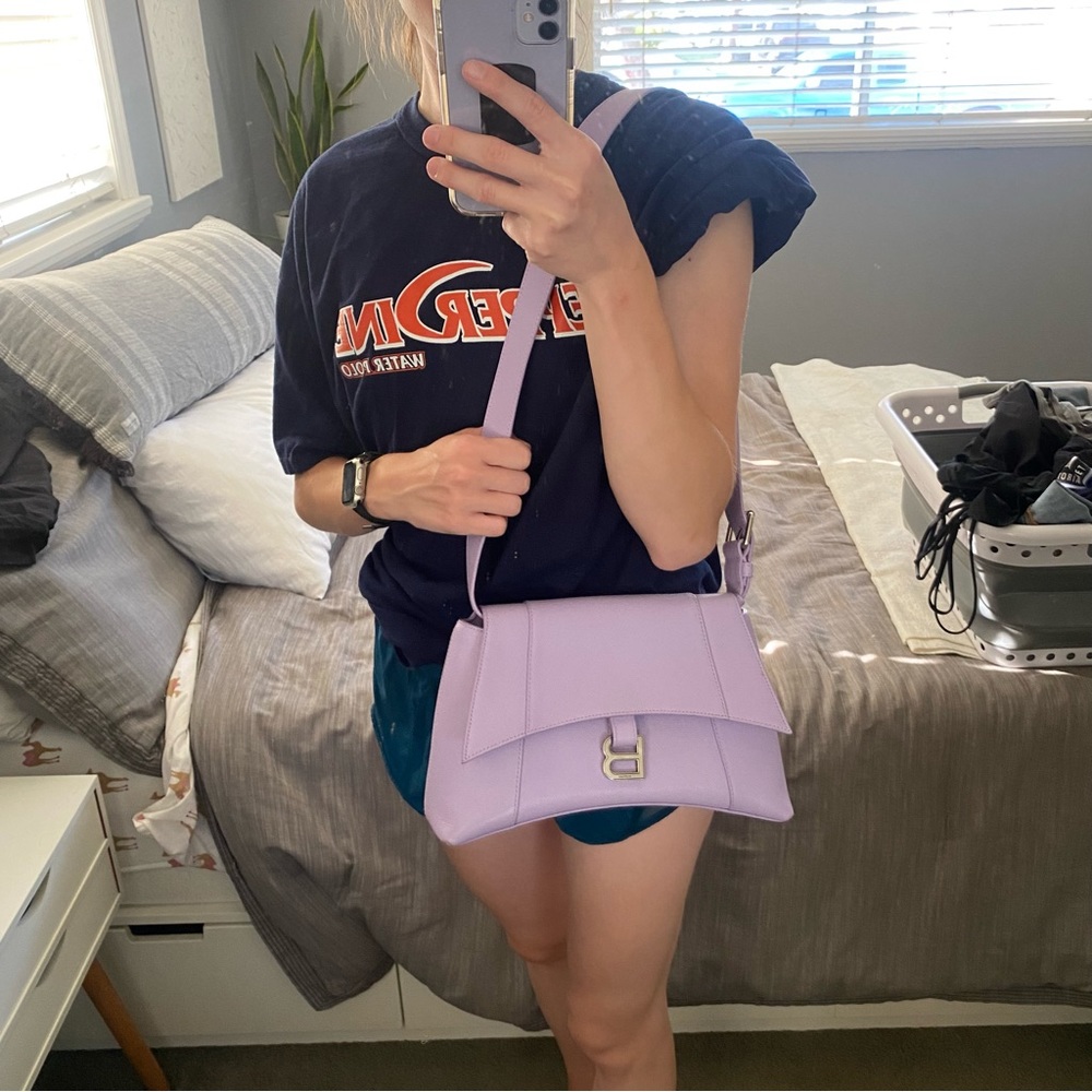 AUTH BALENCIAGA Hourglass Downtown Lilac Shoulder Bag crossbody - Picture 2 of 13